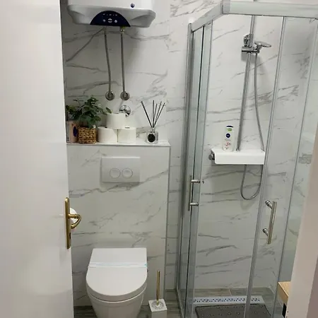 Sun&fun ゲストハウス フヴァル