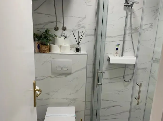 Sun&fun ゲストハウス フヴァル